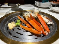 -雍容荟活帝王蟹活龙虾自助(苏宁旗舰店)