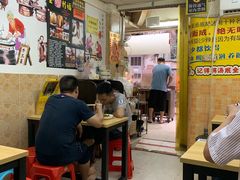 -牛师傅广式药膳牛骨汤美食(江南西店)