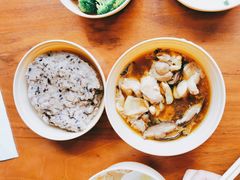 香菇鸡腿肉饭-真功夫(莲塘店)