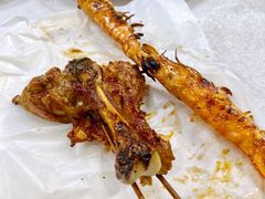 -蚝哥花姐湛江烤生蚝(美丽湾市场店)