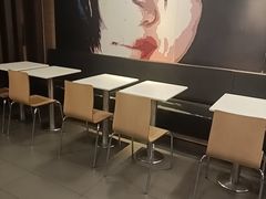 -麦当劳(乳山路店)
