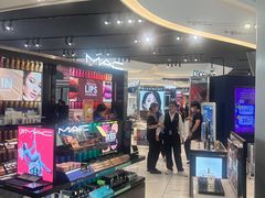 -王权免税店(普吉机场店)