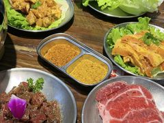 -悟能八戒烤肉自助(秦隆步行街店)