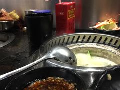-钱小主·自助回旋烤肉火锅餐厅(东方新天地店)