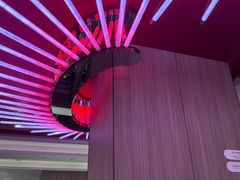 -海底捞火锅(杭州庆春路夜宵主题店)