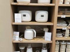 -MUJI无印良品(滨江宝龙城店)