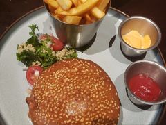 墨西哥辣椒牛肉汉堡-bluefrog蓝蛙(皇庭广场店)
