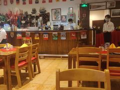 大堂-申德勒加油站餐厅(三里屯北小街店)