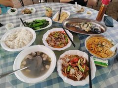 -钱大妈海鲜饭店(保利林语店)