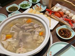 -龙泉人椰子鸡·糟粕醋·地标海南菜(龙昆南店)