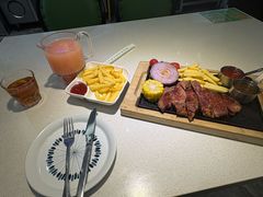 -东方豪客牛排意面披萨(金凤万达店)