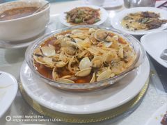 辣炒花甲-YI PIN JU 一品居中餐厅 中国超市