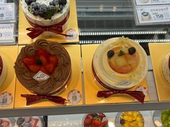 -花花卷卷·鲜食蛋糕(静安久光百货店)
