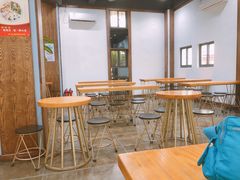 大堂-文昌邓记清补凉(西沙路店)