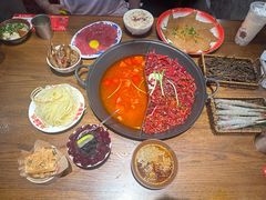 -萍姐火锅·公路夜市(武汉首店)