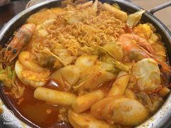 -贵宾庄炸酱面·韩式料理(高区店)