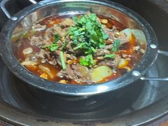 -大众跷脚牛肉馆·非遗传承单位(峨眉山店)