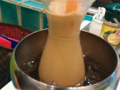 配原味冰镇樽仔奶茶-澳门茶餐厅