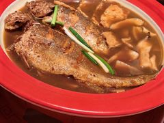渔村烧黄花鱼-吕氏疙瘩汤·新派鲁菜(欢乐汇店)