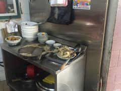 -海口滨海新村143号海南老字号炒菜店