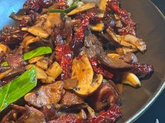 -Ameigo梅果·云贵川bistro(长宁来福士店)