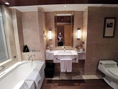 -上海中航虹桥机场泊悦酒店