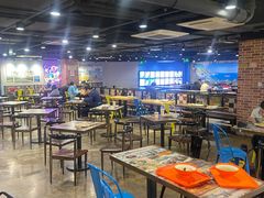-第5大道精品休闲购物广场