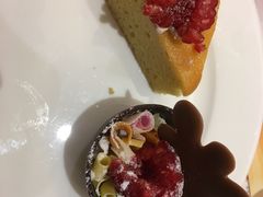 -亮马河饭店翠雅咖啡厅