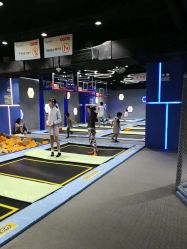 -反弹蹦床公园(南坪万达店)