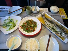 -京城小江南·北京烤鸭·江南土菜·白鱼(中关村店)