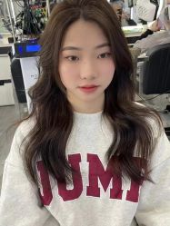 -摩度造型·烫发染发接发