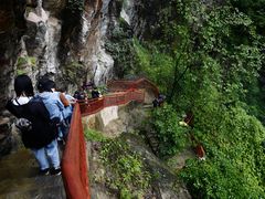 -龙水峡地缝景区