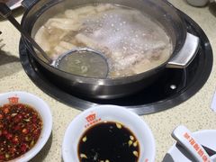 -煲大王猪肚鸡·椰子鸡火锅(红谷滩万达店)