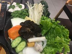 -呷哺呷哺(哈尔滨红博购物广场店)
