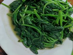 -海口滨海新村143号海南老字号炒菜店