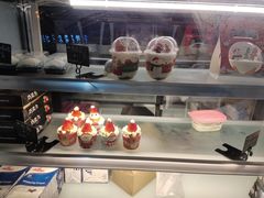 -蜜蜂小象·榴莲千层蛋糕(时代汇11栋店)
