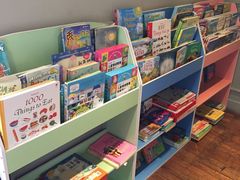 零售区-Geneva日内瓦餐厅(西郊宝成花苑店)