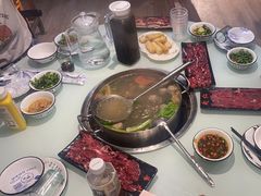 -刘少华贵州小黄牛·鲜牛肉火锅(总店)