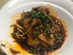 -铜锣湾·有麝自然香(重庆新天地店)