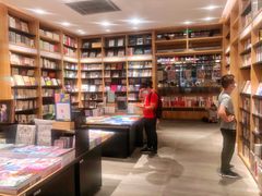 -覔书店(壹方城店)