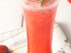 鲜草莓气泡-绿茵阁(体育西分店)