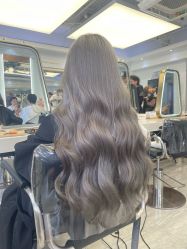 -镁连社·美联社