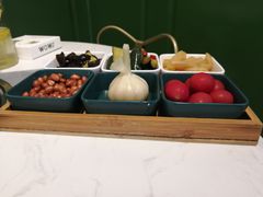 -蛙两只美蛙鱼头火锅(恒茂店)
