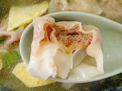 -老新隆牛肉锅贴(新街口店)