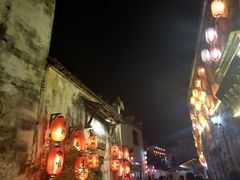 -临街徽菜馆·正宗黄山味