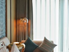 -深圳国际会展中心希尔顿酒店(前海华发冰雪世界店)