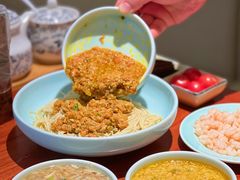 -裕兴记•蟹黄面馆(人民广场店)