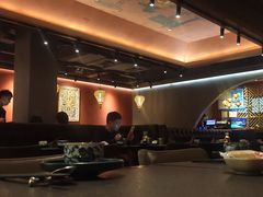 大堂-丝路金桃·新疆菜(徐汇店)