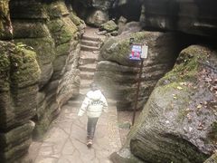 -梭布垭石林景区