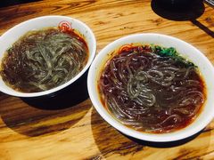 -万记麻辣烫国展总店